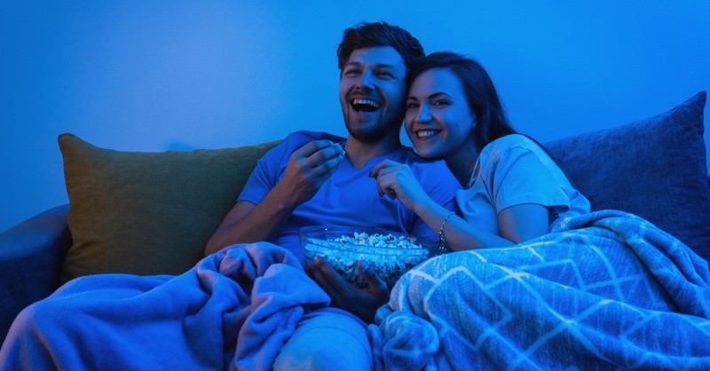 Checkout These 5 Date Ideas That Will Save You From Burning Your Pocket